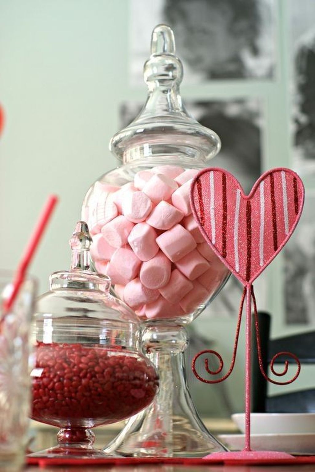 Most Inspiring Valentine’s Day Simple Table Decoration Ideas 12