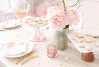 Most Inspiring Valentine’s Day Simple Table Decoration Ideas 34