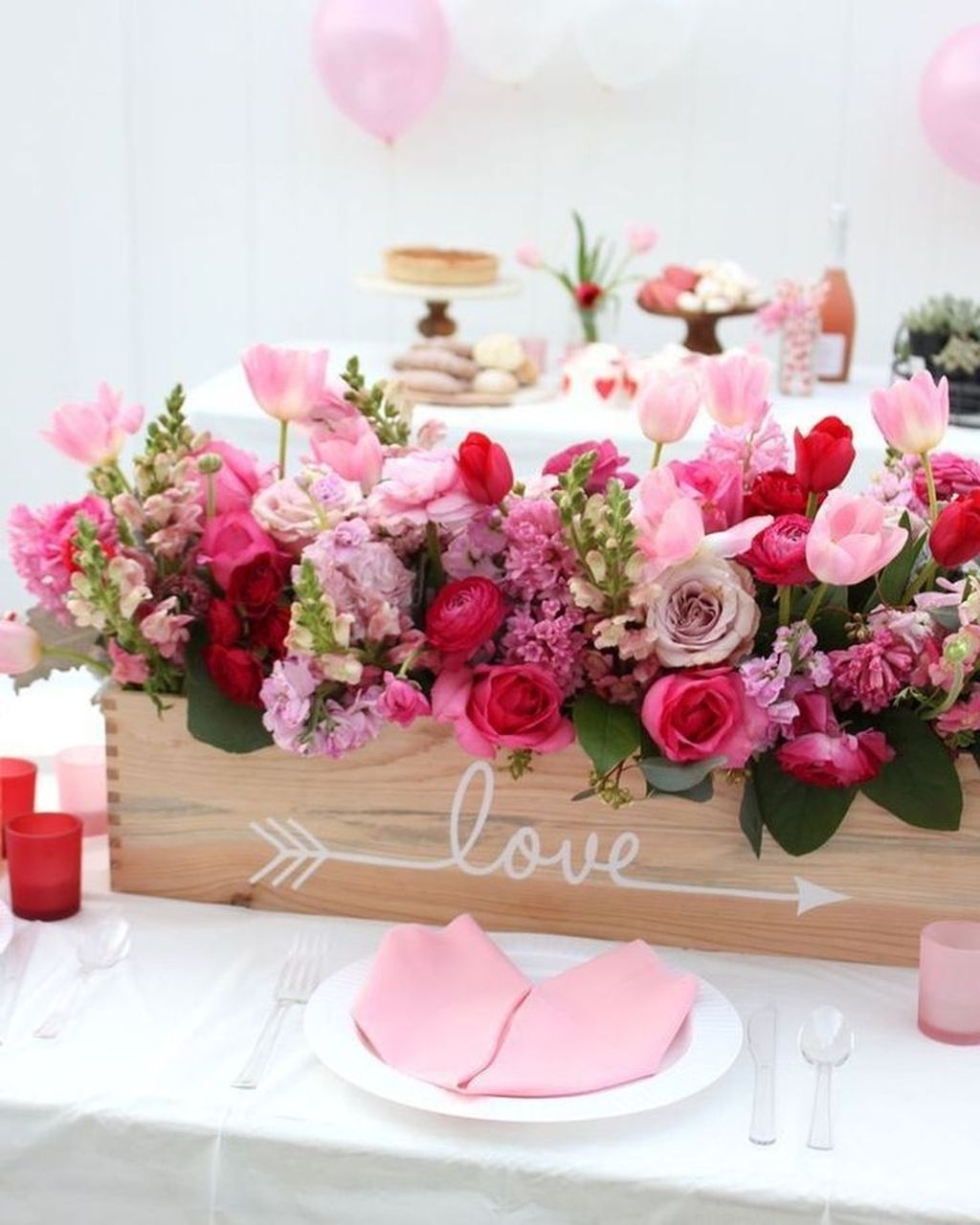 Perfect Valentine’s Day Romantic Dining Table Decor Ideas For Two People 13