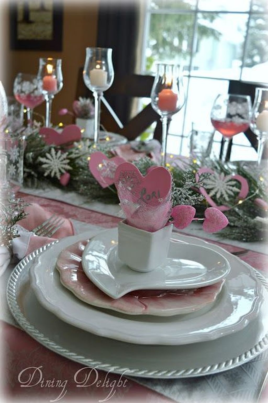 Perfect Valentine’s Day Romantic Dining Table Decor Ideas For Two People 17