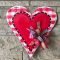 Pretty Valentines Day Wreath Ideas To Decorate Your Door 46