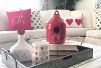 Romantic Valentine Decoration Ideas For Your Living Room 04