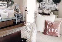 Romantic Valentine Decoration Ideas For Your Living Room 45