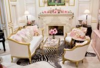 Romantic Valentine Decoration Ideas For Your Living Room 48