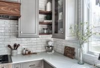 Rustic Farmhouse Kitchen Ideas To Get Traditional Accent 31