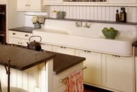 Rustic Farmhouse Kitchen Ideas To Get Traditional Accent 34