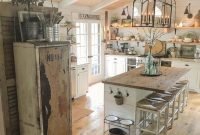 Rustic Farmhouse Kitchen Ideas To Get Traditional Accent 40