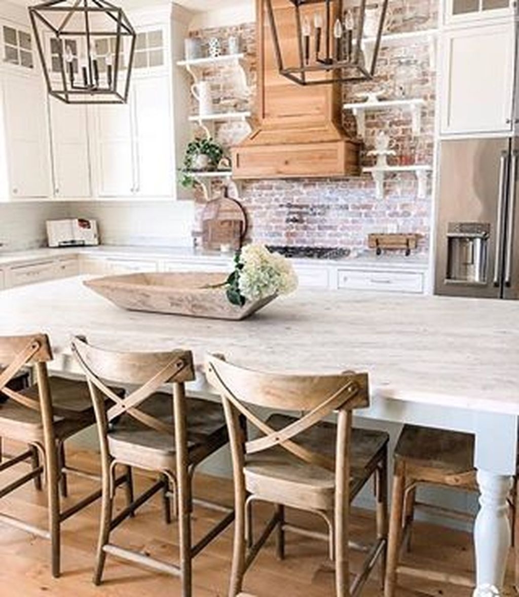 Rustic Farmhouse Kitchen Ideas To Get Traditional Accent 43