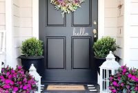Astonishing Spring Decoration Ideas For Your Front Porch 12