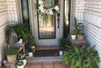 Astonishing Spring Decoration Ideas For Your Front Porch 23