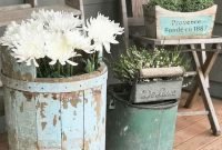 Astonishing Spring Decoration Ideas For Your Front Porch 24