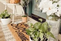 Astonishing Spring Decoration Ideas For Your Front Porch 29