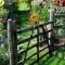 Awesome Farmhouse Garden Fence For Winter To Spring 33
