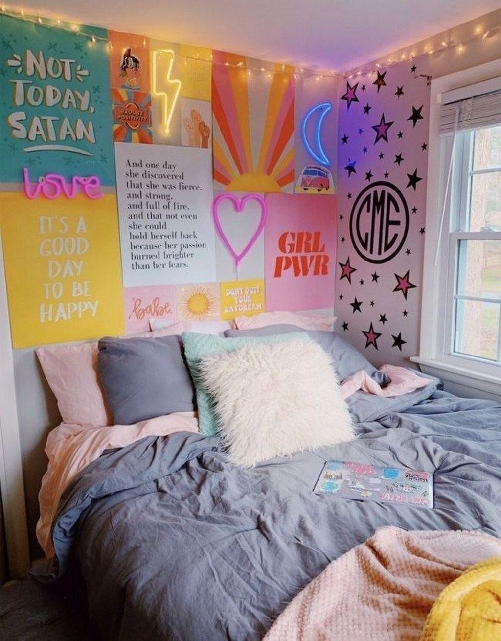 Beautiful Girls Bedroom Ideas For Small Rooms To Try 30
