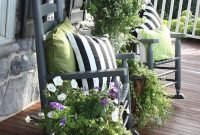 Cute Spring Porch Pillow Decoration Ideas That Will Inspire You 16