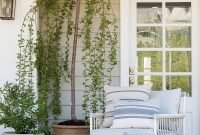 Cute Spring Porch Pillow Decoration Ideas That Will Inspire You 32