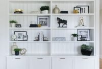 Easy And Simple Shelves Decoration Ideas For Living Room Storage 06