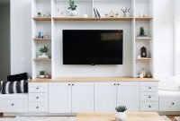 Easy And Simple Shelves Decoration Ideas For Living Room Storage 32