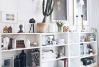 Easy And Simple Shelves Decoration Ideas For Living Room Storage 37