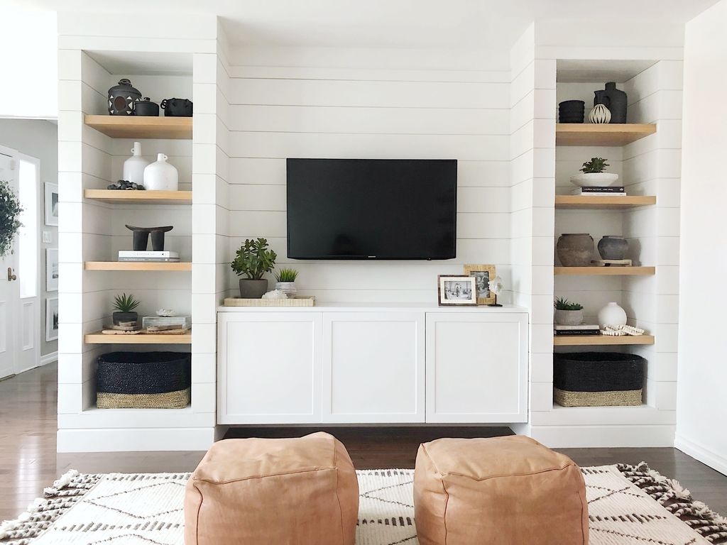 Easy And Simple Shelves Decoration Ideas For Living Room Storage 50