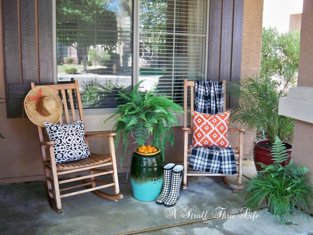 Elegant Chair Decoration Ideas For Spring Porch 11