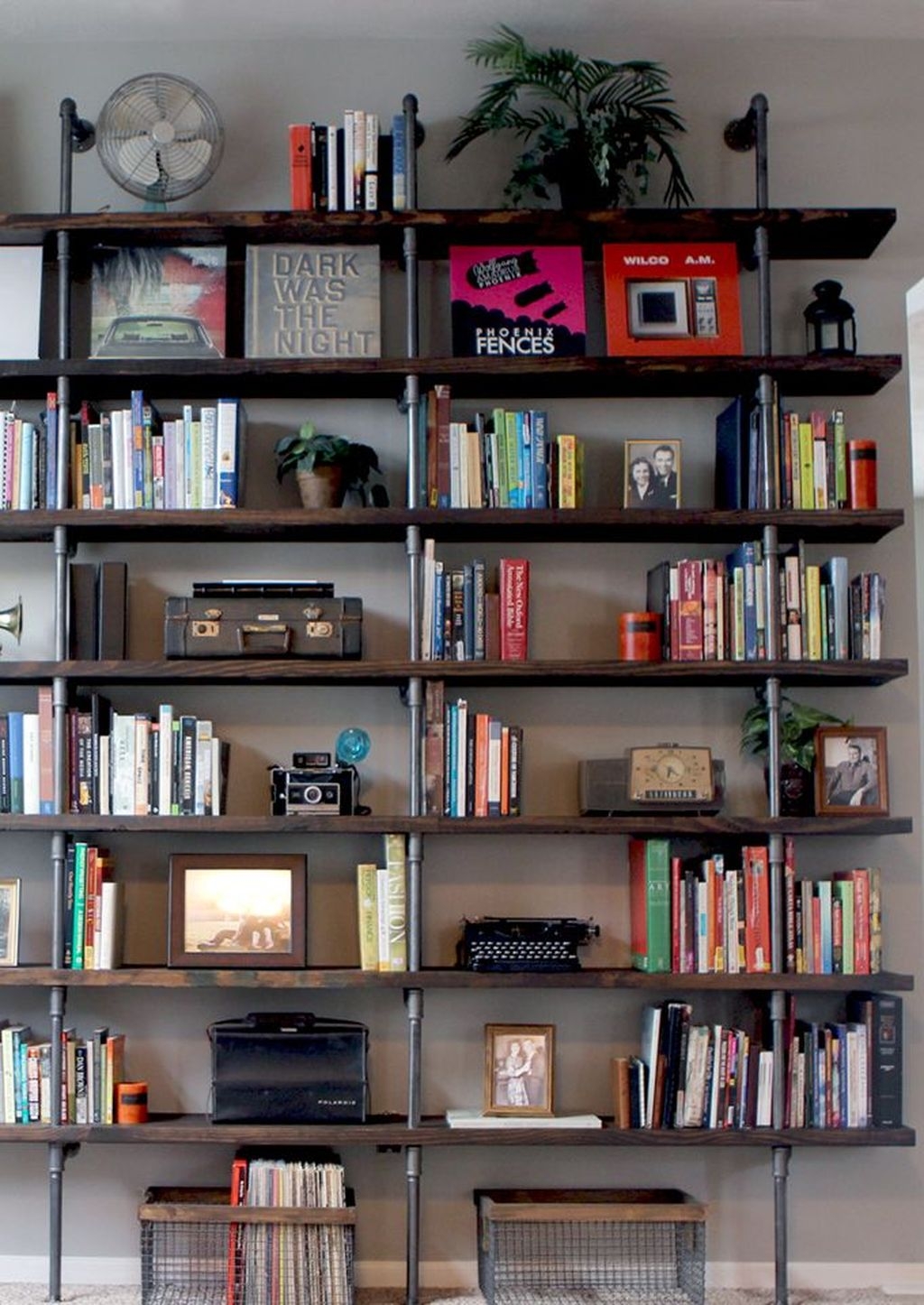 Innovative DIY Industrial Pipe Shelves You Can Make At Home 05
