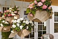 Lovely Hanging Flower To Beautify Your Small Garden In Summer 48