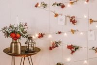 Pretty DIY Fairy Light Ideas For Minimalist Bedroom Decoration 02