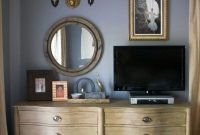 Stylish Bedroom Dressers Ideas With Mirrors That You Need To Try 02