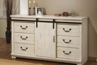 Stylish Bedroom Dressers Ideas With Mirrors That You Need To Try 06