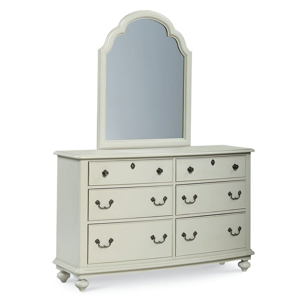 Stylish Bedroom Dressers Ideas With Mirrors That You Need To Try 13