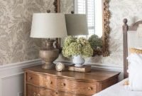 Stylish Bedroom Dressers Ideas With Mirrors That You Need To Try 26