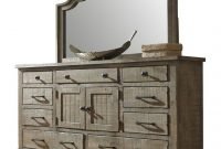 Stylish Bedroom Dressers Ideas With Mirrors That You Need To Try 34