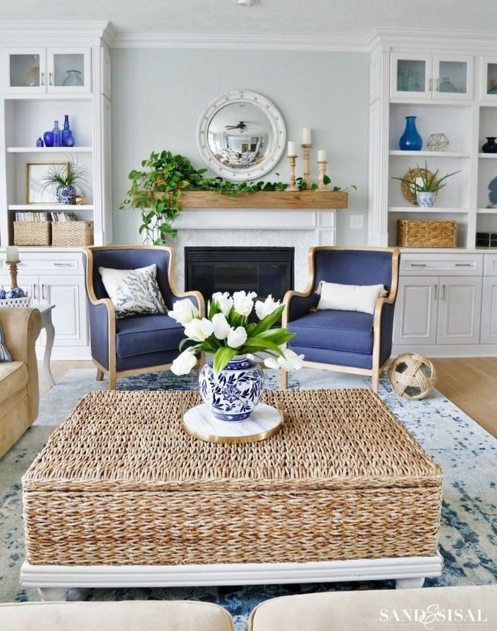Superb Living Room Decor Ideas For Spring To Try Soon 19