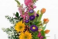 Astonishing Easter Flower Arrangement Ideas That You Will Love 32