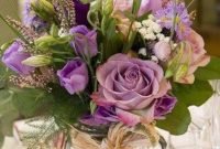 Astonishing Easter Flower Arrangement Ideas That You Will Love 49