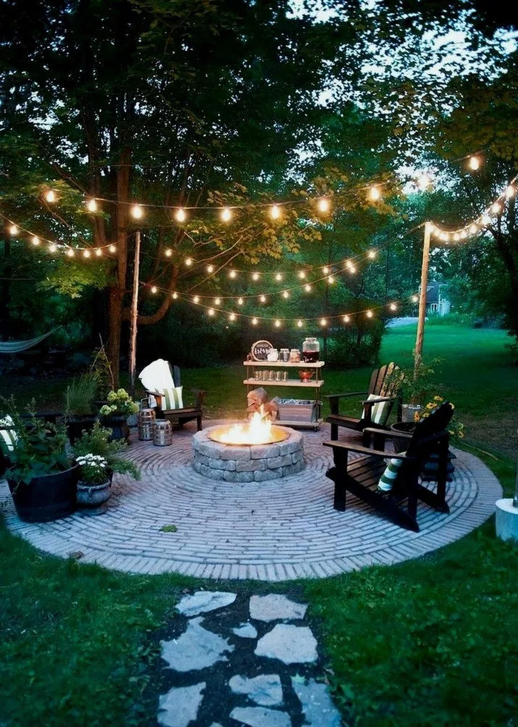 Comfy Spring Backyard Ideas With A Seating Area That Make You Feel Relax 39