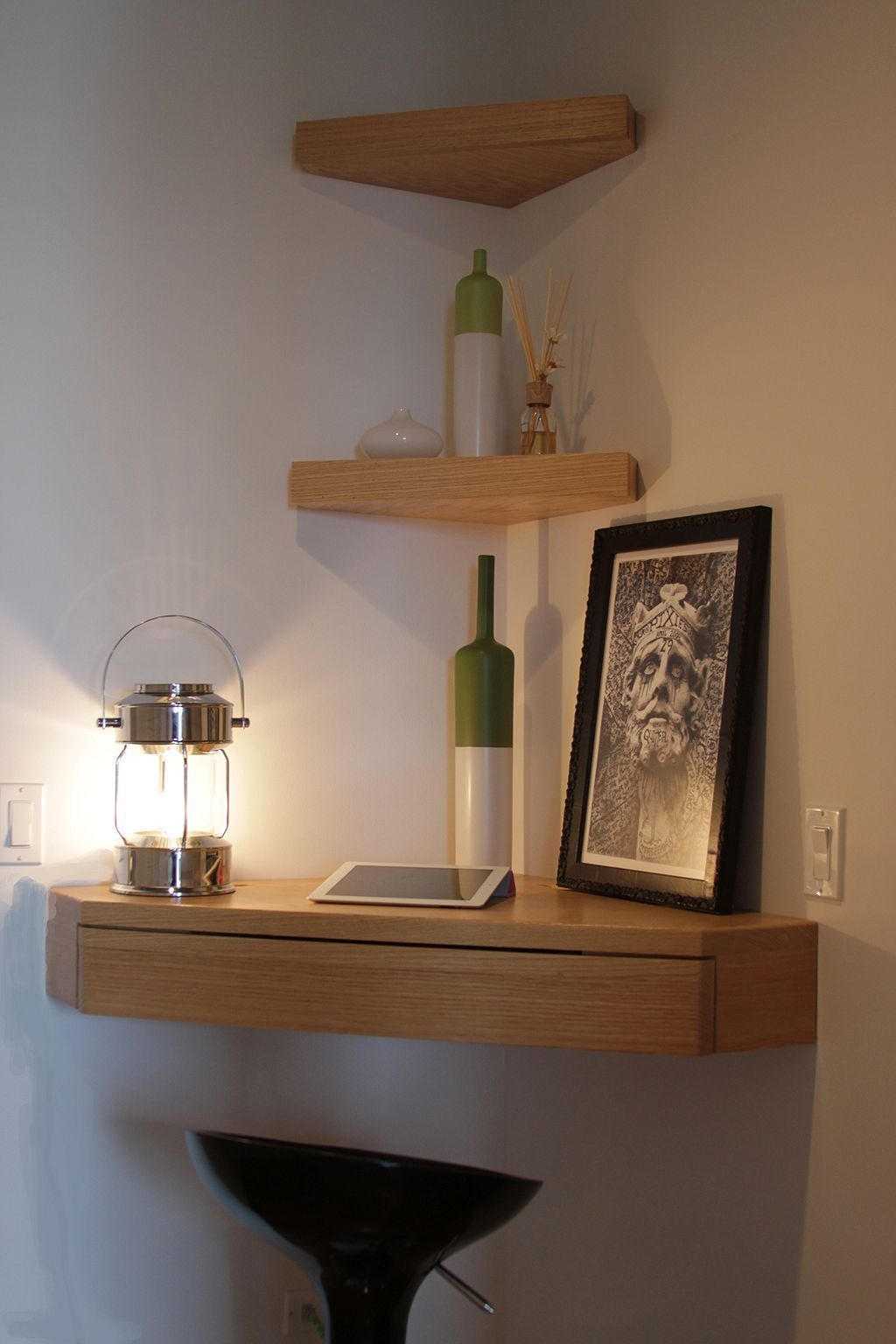 Creative Floating Corner Shelves For Living Room Organization Ideas 19