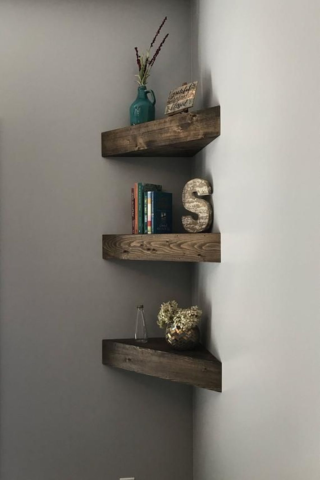 Creative Floating Corner Shelves For Living Room Organization Ideas 25