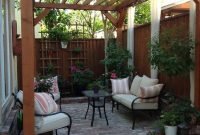 Favorite Outdoor Rooms Ideas To Upgrade Your Outdoor Space 33