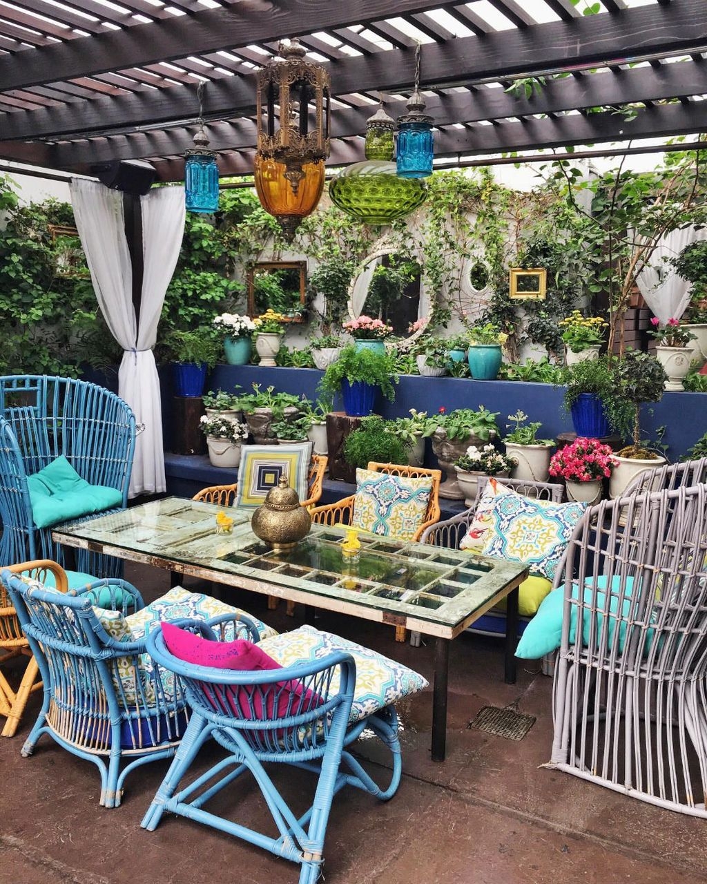 Gorgeous Colorful Bohemian Spring Porch Update For Your Inspire 15