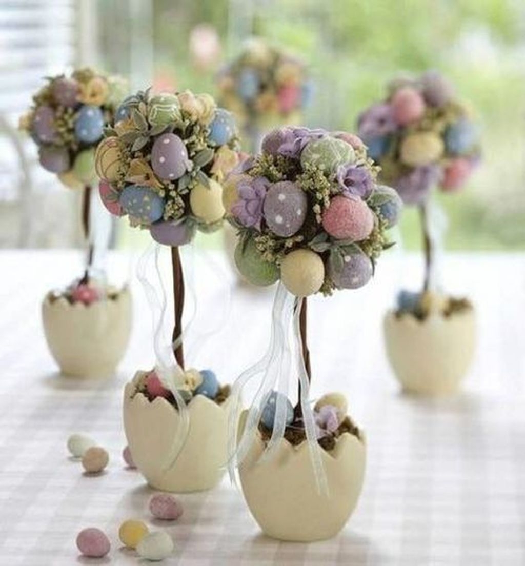 Inspirational Easter Decorations Ideas To Impress Your Guests 15