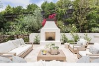 Luxury Garden Furniture Ideas To Enjoy Your Spring Backyard 22