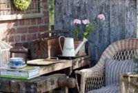 Luxury Garden Furniture Ideas To Enjoy Your Spring Backyard 27