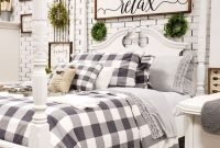 Perfect Choices Of Furniture For A Farmhouse Bedroom 40