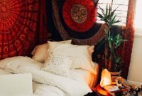 Astonishing Red Bedroom Decorating Ideas For You 13