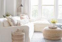 Best Ways To Create A Summer Beach House Retreat In Your Living Room 36