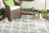 Elegant Patio Rug Ideas To Make Your Chilling Spot Becomes Cozier 27