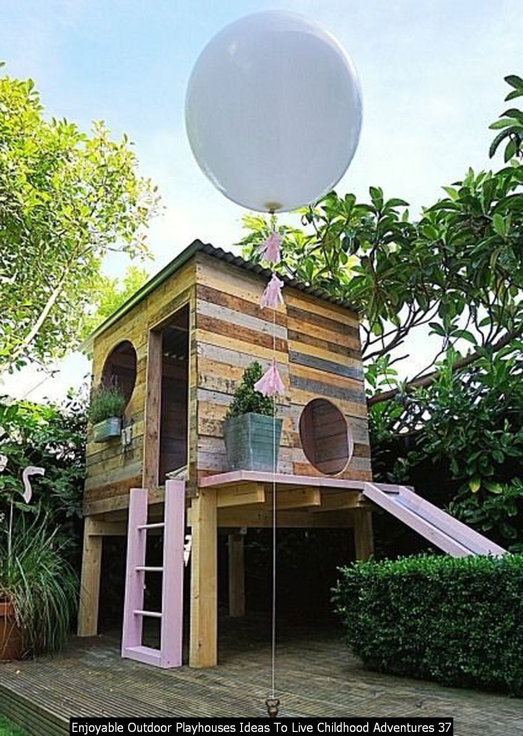 20+ Enjoyable Outdoor Playhouses Ideas To Live Childhood Adventures